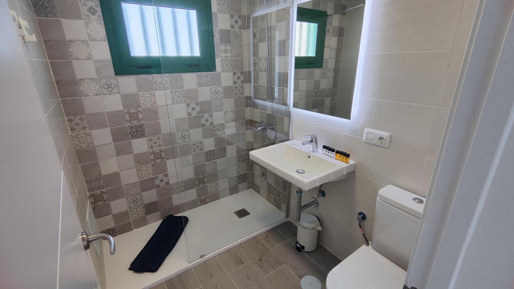 Apartamento Julia Puerto Del Carmen بويرتو ذيل كارمين المظهر الخارجي الصورة